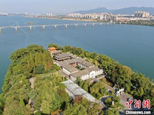 Discover the Tranquil Beauty of Jian Bailuzhou Shuyuan in Jiangxi