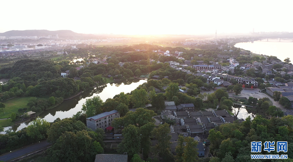 A scenic view of Jian Jizhou Yao Yizhi