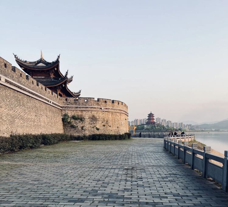 A scenic view of Jian Wanan Chengqiang