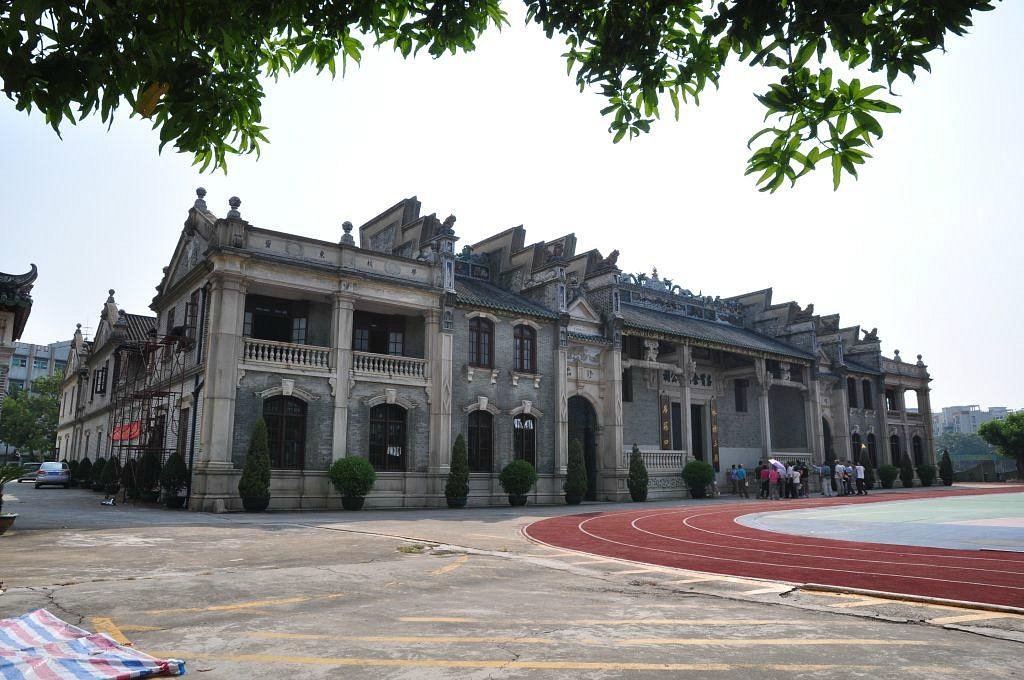 A scenic view of Jiangmen Kaiping Fengcaitang