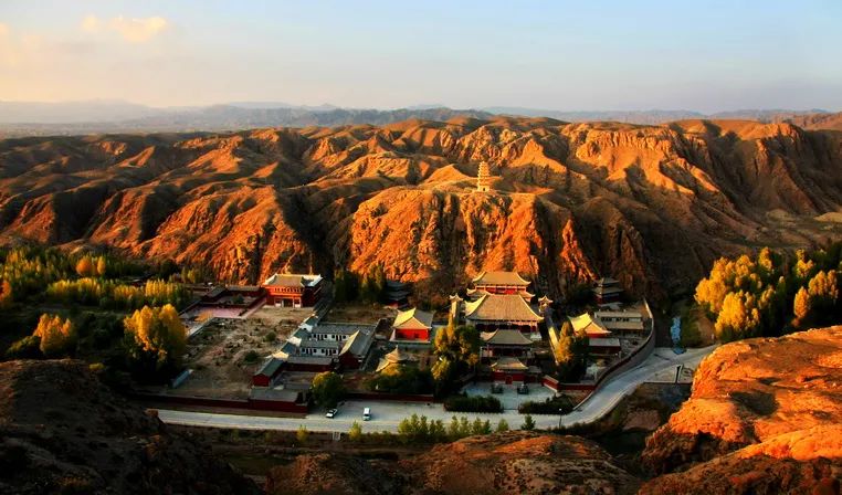 Discover the Spiritual Serenity of Jinchang Shengrongsi Ta in Gansu