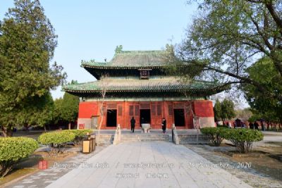 A scenic view of Jincheng Longyan Temple
