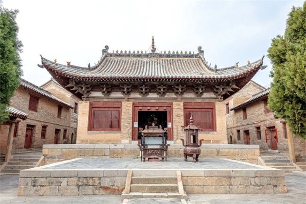 Experience the Beauty and Culture of Jincheng Longyan Temple in Shanxi