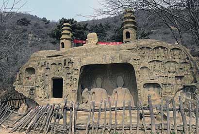 A Journey Through Time: Visiting the Spectacular Yangtou Shan Grottoes in Jincheng