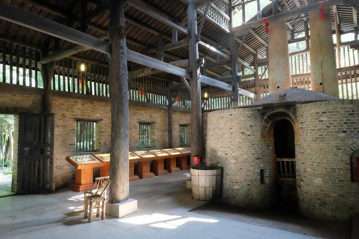 A scenic view of Jingdezhen Hutian Guci Yaozhi