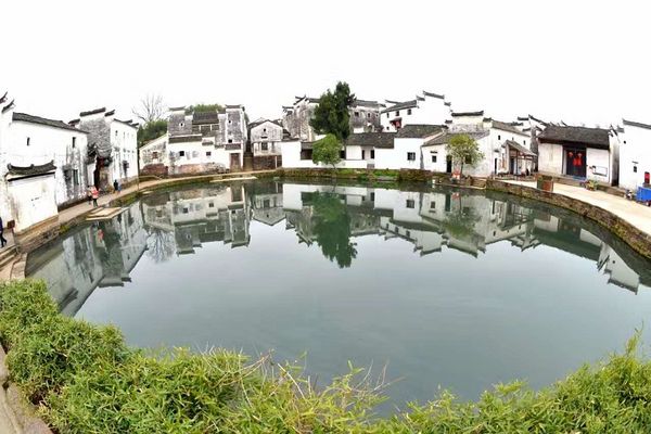 A scenic view of Jinhua Yaduancun Gu Jianzhuqun