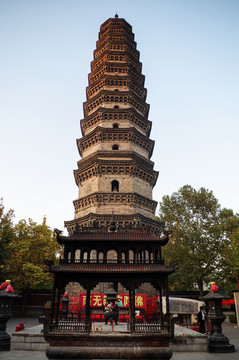Discover the Serenity of Jining Taizi Lingzong Ta: A Hidden Gem in Shandong