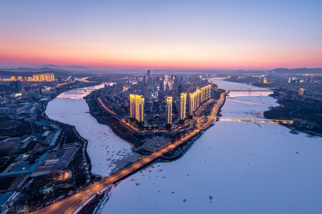 A scenic view of Jinzhou Guangningcheng