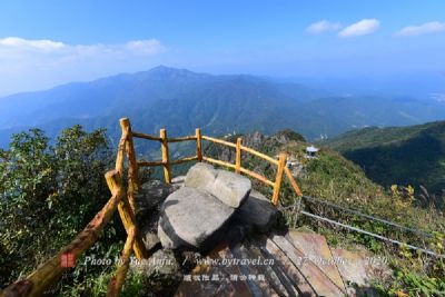 A scenic view of Jinzhou Longgang Muqun