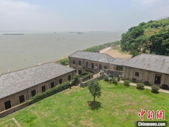 A scenic view of Jiujiang Gutang Haiguan Jiuzhi