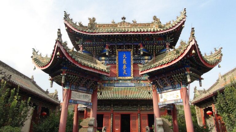 Unveiling the Secrets of Shanshan’Ganhuiguan: Your Ultimate Guide to Kaifeng