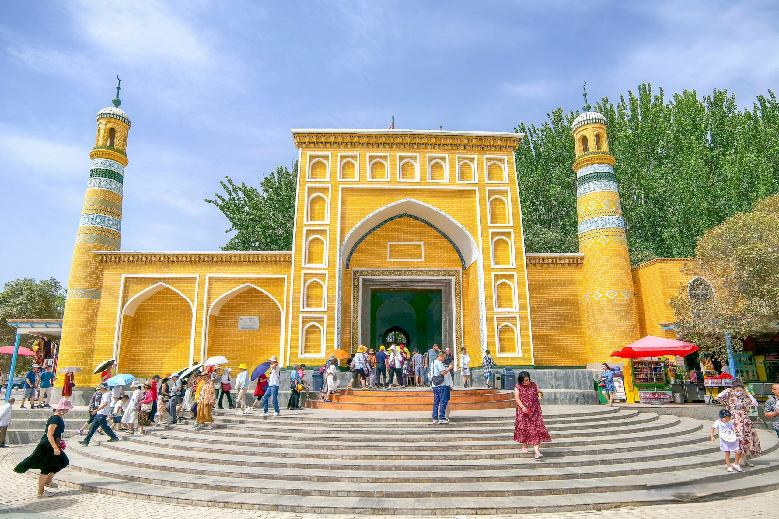 A scenic view of Kashgar Aitigaer Qingzhensi