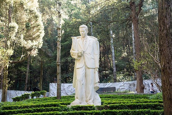 A Culinary Journey Through Kunming Nieer Mu: Top Local Delights to Savor