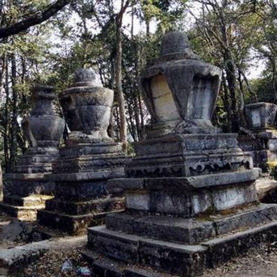 A scenic view of Kunming Wangrenqiu Bei