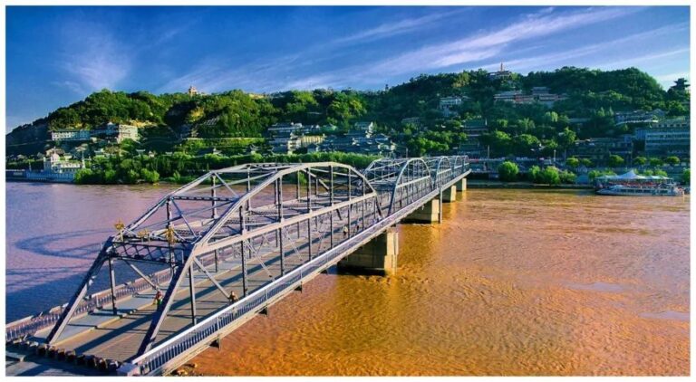 Exploring Lanzhou Huanghe Tieqiao: Your Ultimate Travel Guide to Gansu’s Iconic Bridge