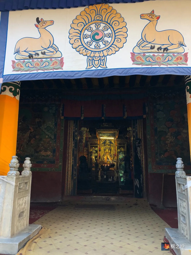 A scenic view of Lasa Sangzhu Pozhang