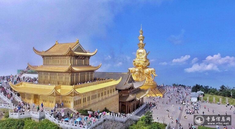 Discover the Hidden Wonders of Leshan Emeishan Gujianzhuqun: A Traveler’s Guide