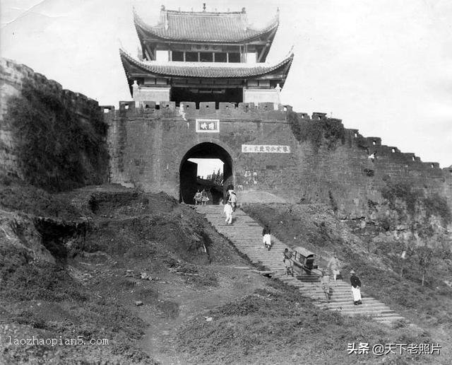 A scenic view of Leshan Lidui