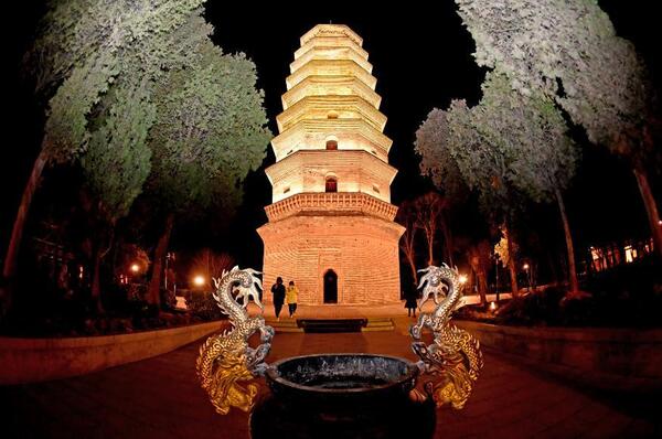 A scenic view of Lianyungang Haiqingsi Ta