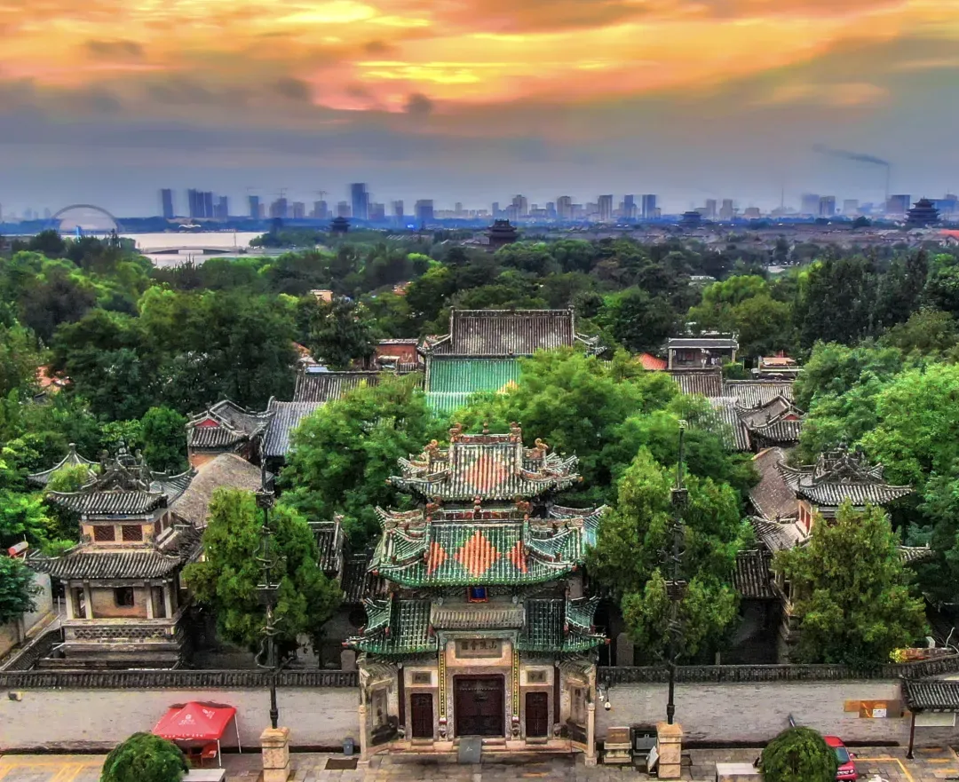 A scenic view of Liaocheng Liaocheng Shanshan Huiguan