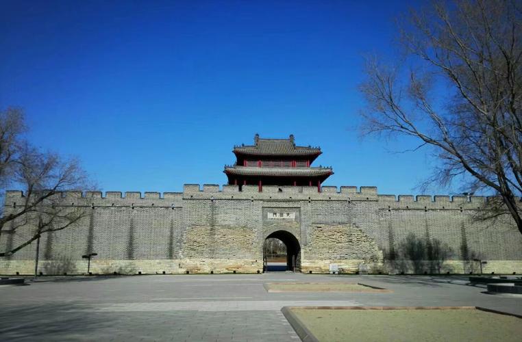 A scenic view of Liaoyang Dongjingling