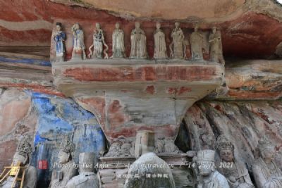 Discover the Enchantment of Lijiang: A Guide to Guanyinge Shike Zaoxiang