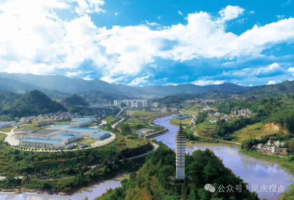 A scenic view of Lincang Fengqing Chachang Laochangqu Jiuzhi