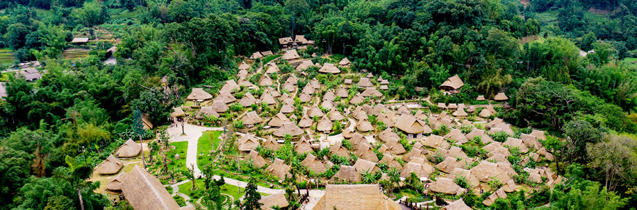 A scenic view of Lincang Mengwangta Ji Xibeita