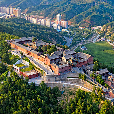 The Majestic Linfen Baishan Dongyue Temple: A Must-Visit in Shanxi