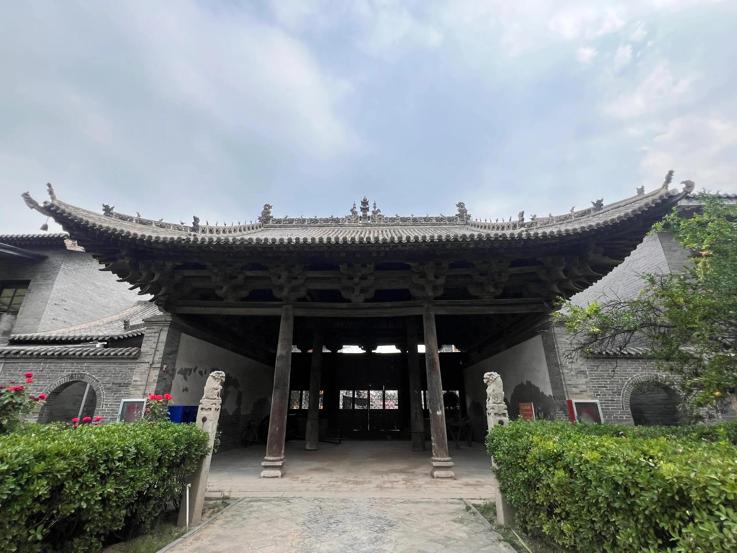 A scenic view of Linfen Dabei Yuan