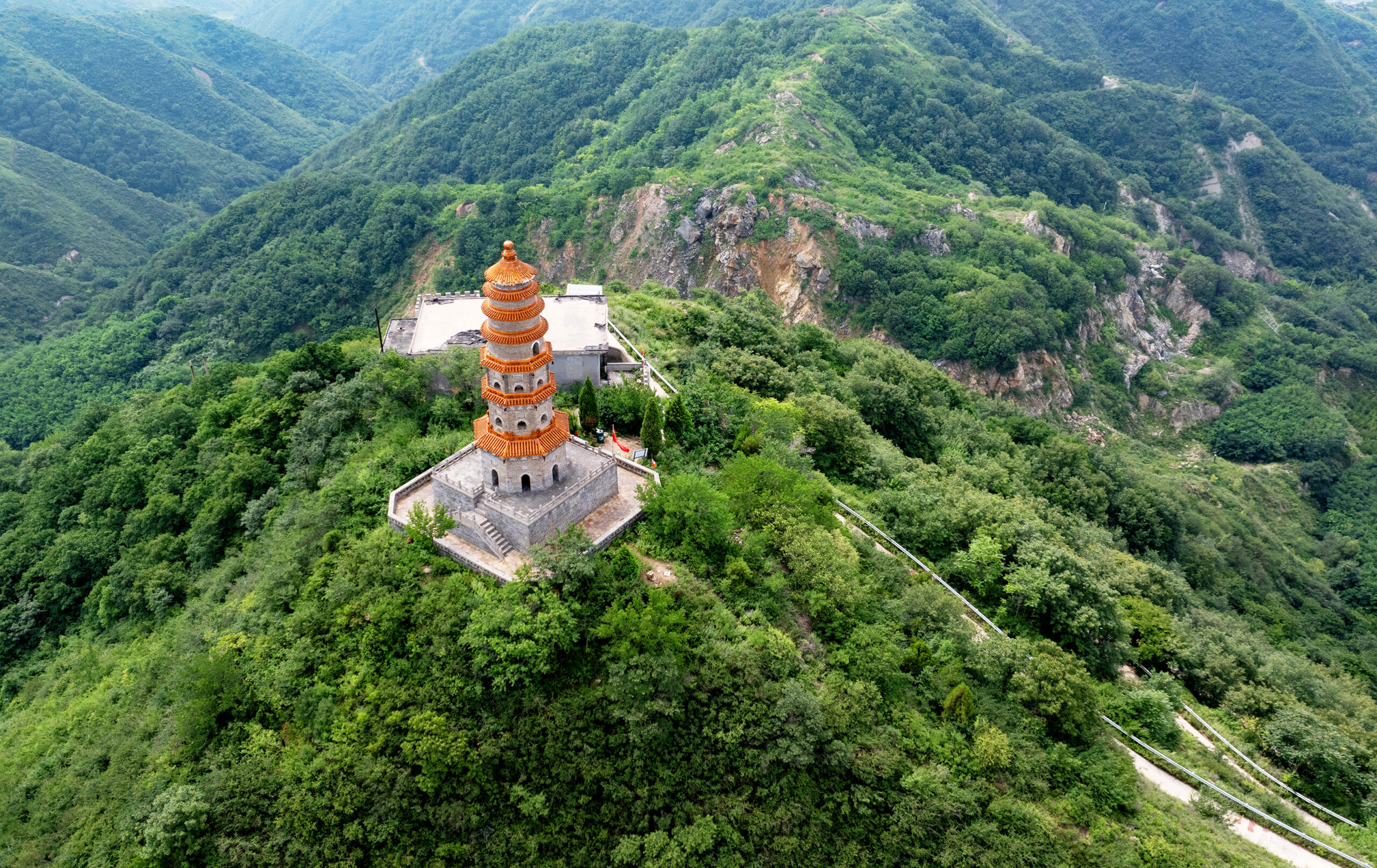A scenic view of Linfen Mayi Temple Brick Pagoda