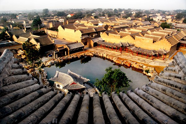 A scenic view of Linfen Quwo Xue Family Compound