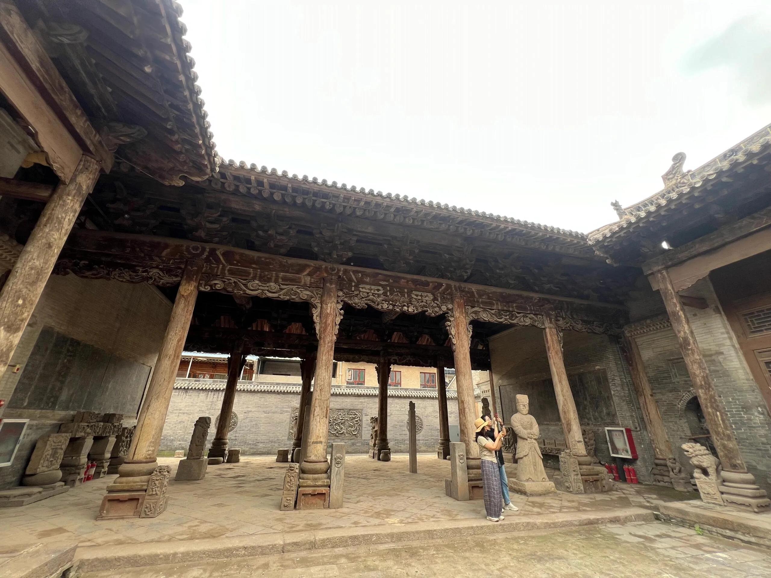 A scenic view of Linfen Quwo Xue Family Compound