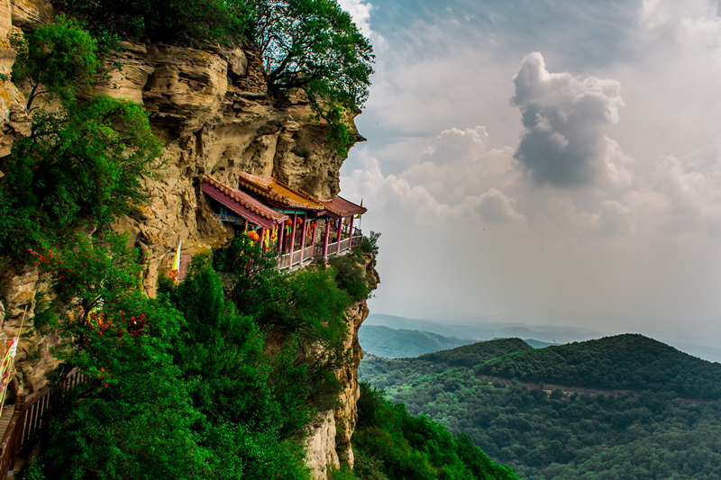 A scenic view of Linfen Shizitan Site