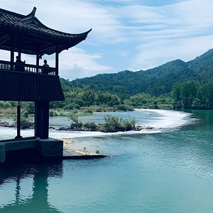 A scenic view of Lishui Nanmingshan Moya Tike