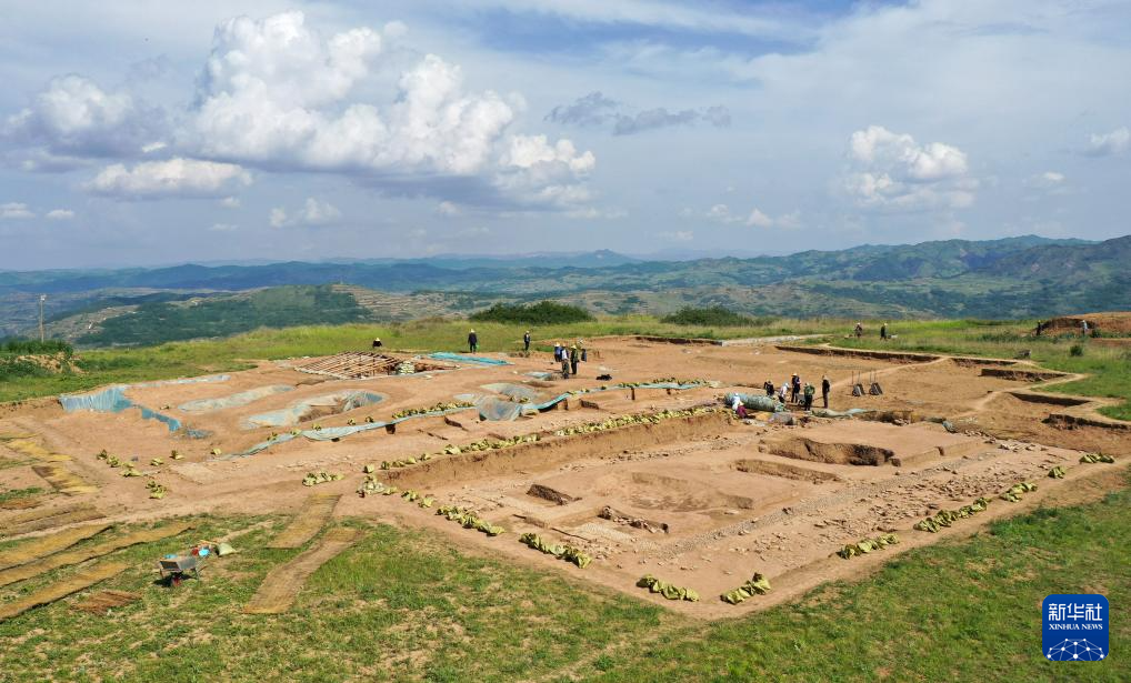 A scenic view of Longnan Shigouping Yizhi