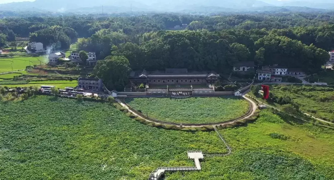 A scenic view of Loudi Caihesen Caichang Guju