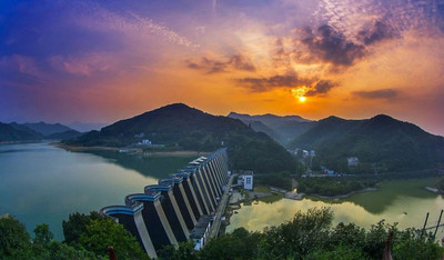 A scenic view of Luan Foziling Shuiku Liangongba