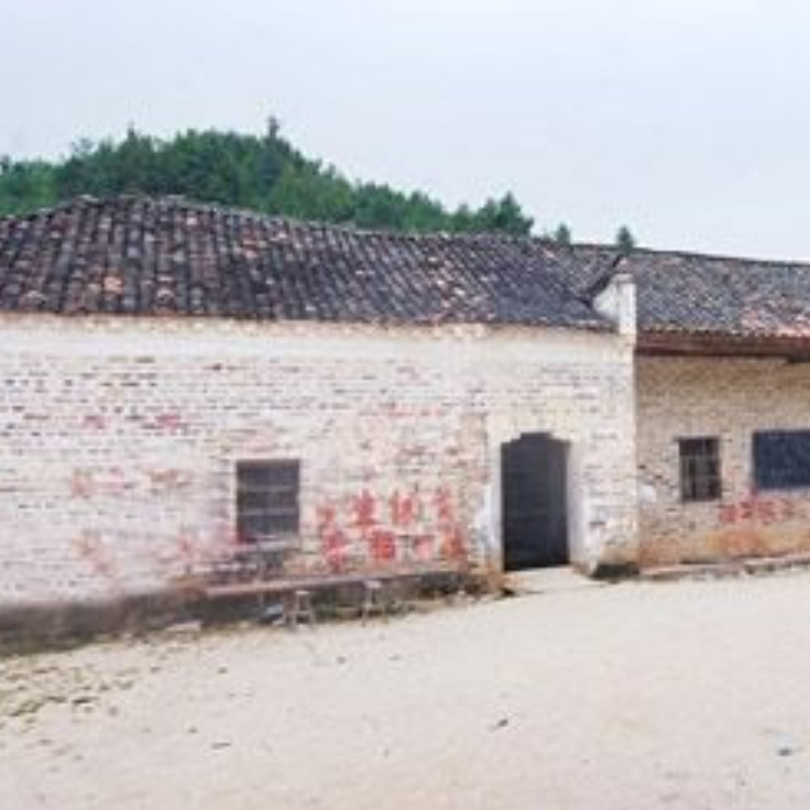 Discover the Hidden Gems of Luan Hong28Jun Chongjian Huiyi Jiuzhi: Your Ultimate Travel Guide