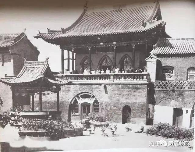 Exploring Lüliang: The Intriguing Stories Behind the Dawu Drum Tower