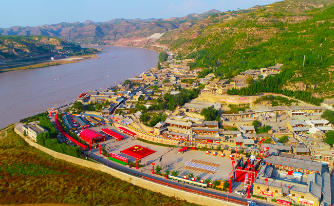 A scenic view of Luliang Qikou Ancient Buildings