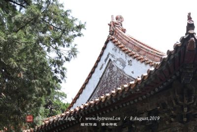 A scenic view of Luliang Xingdongyuan Dongyue Temple