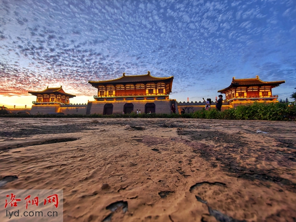 A scenic view of Luoyang Dongzhouwangcheng