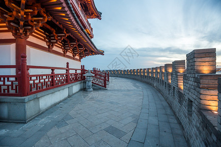 A scenic view of Luoyang Tumenyizhi