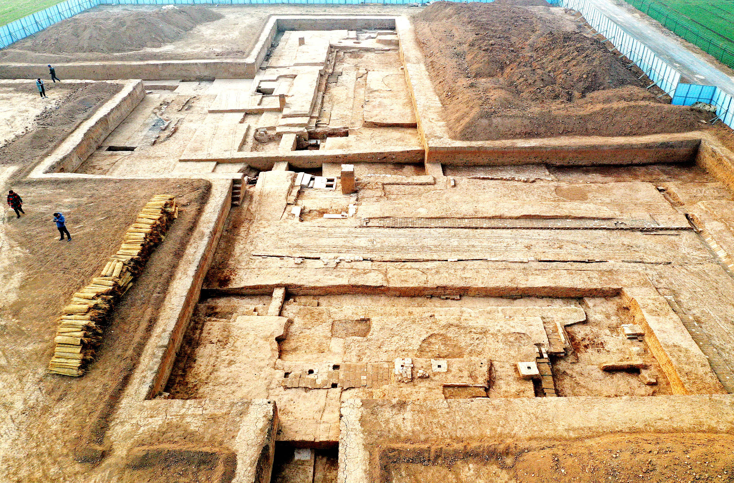 A scenic view of Luoyang Wangwanyizhi