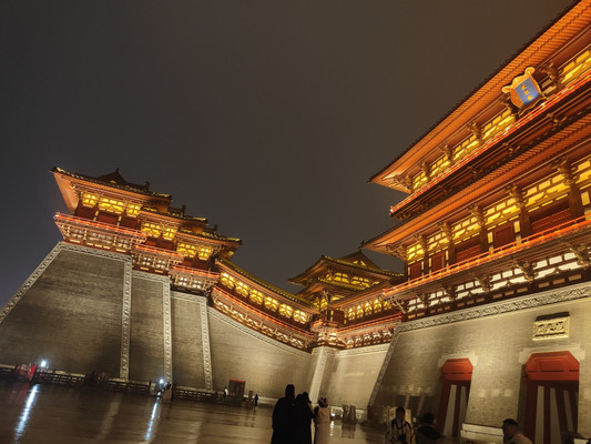 A scenic view of Luoyang Xinangongzhenguan