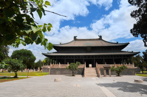 A scenic view of Luoyang Yanshixingfusi