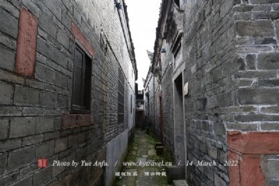 A scenic view of Luzhou Fubao Gujianzhuqun