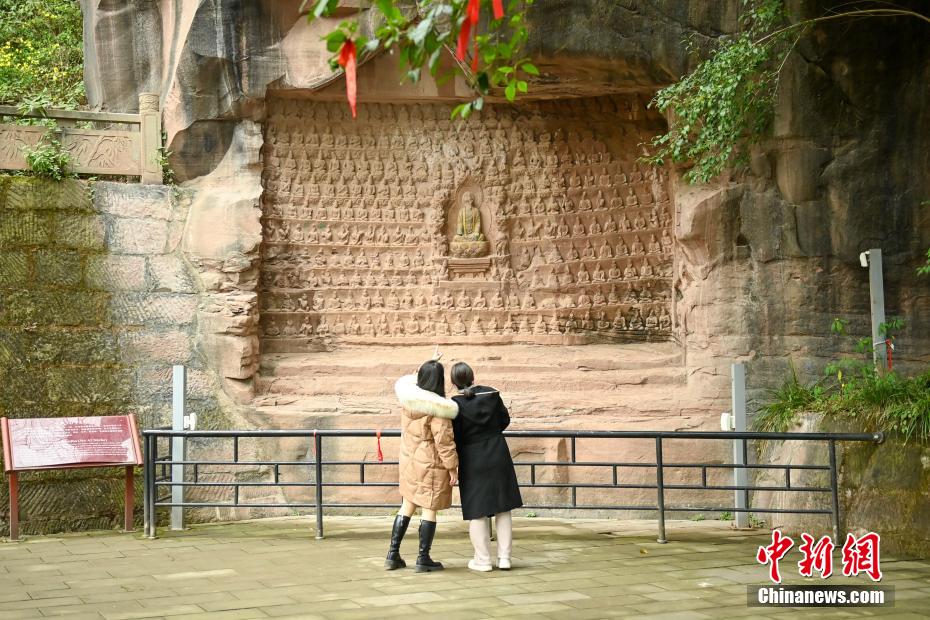 A scenic view of Meishan Zhongyansi Moya Zaoxiang