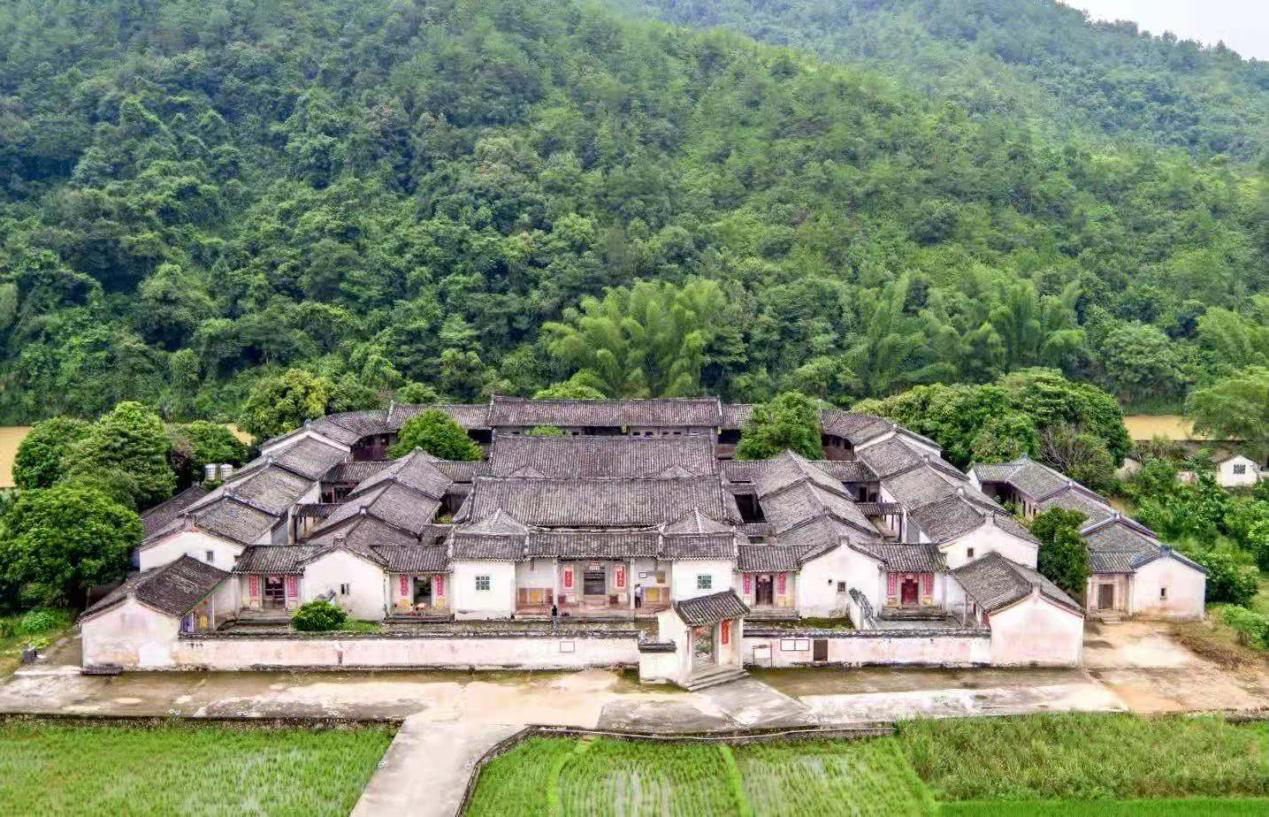 A scenic view of Meizhou Dabu Guangludi